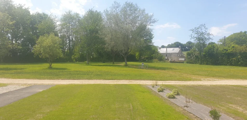 Camping - Saint-Nicolas-du-Pélèm - 05